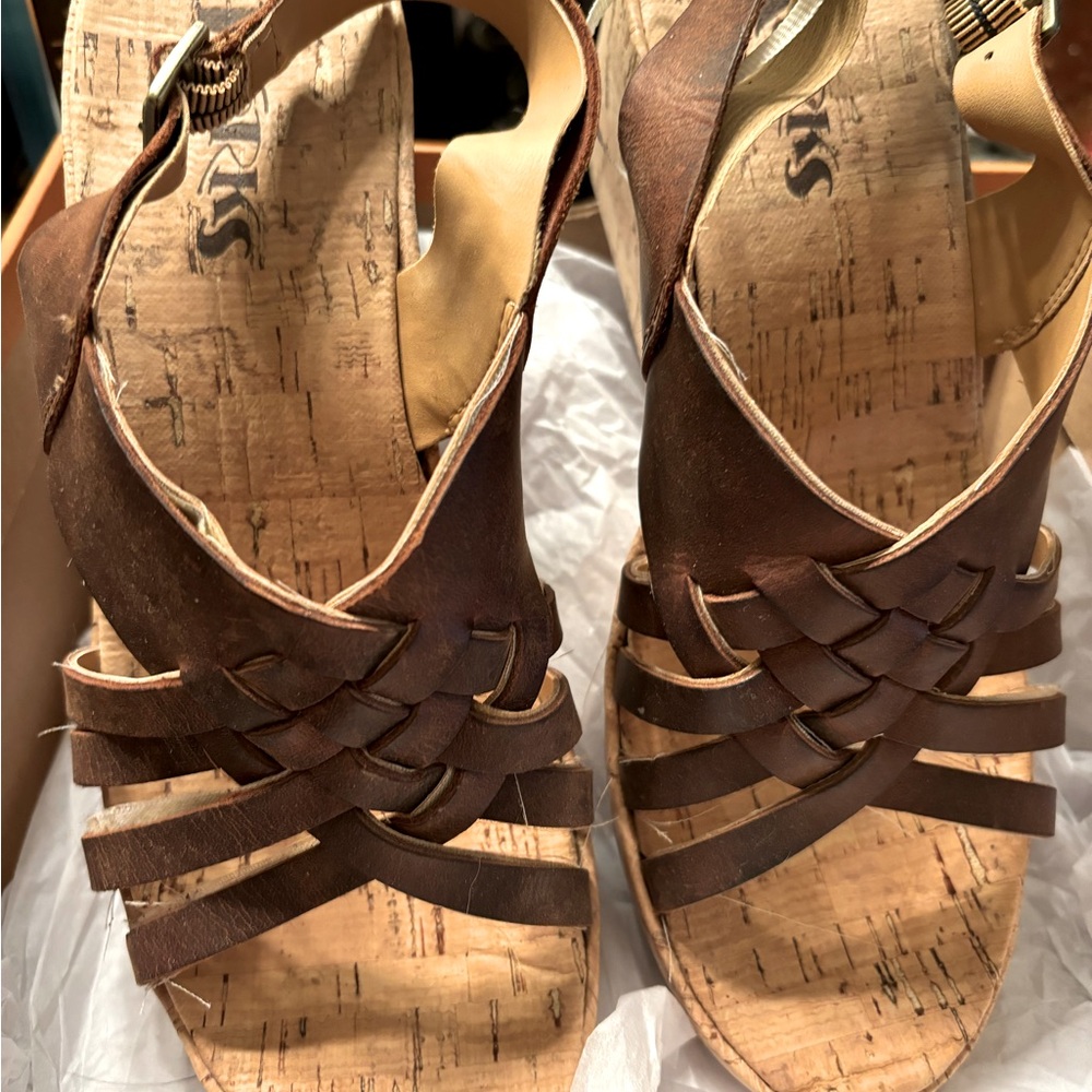 Korks women heeled sandals